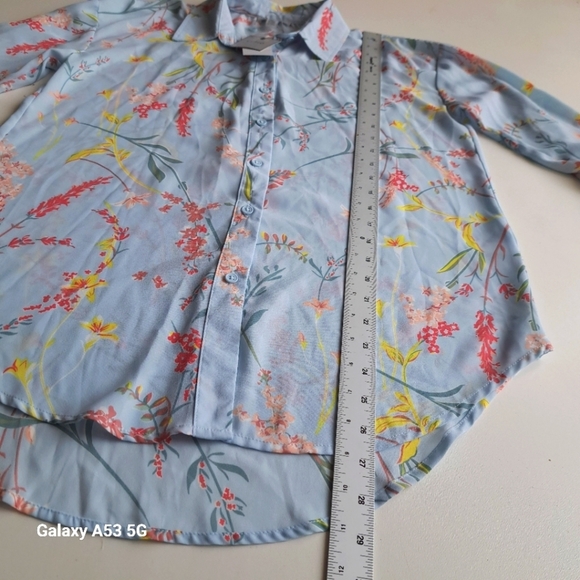 CUPIO light blue floral blouse with 3/4 sleeve‎ size M - Picture 10 of 11